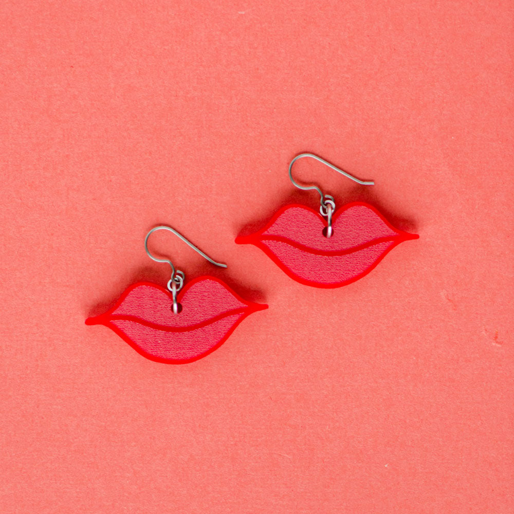 Valentines day lips kiss earrings